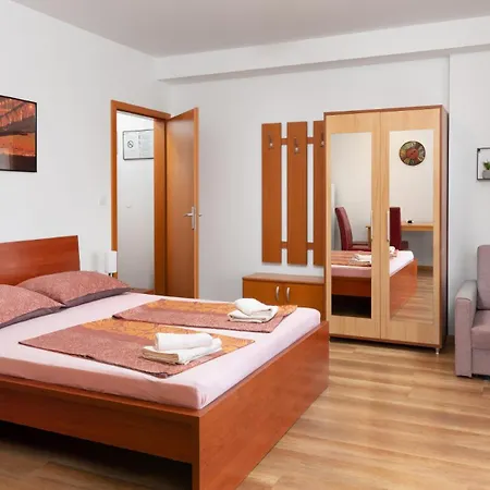 Marco Polo - D2 First Floor - Mpolo Apartman